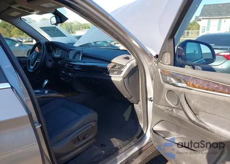 2016 BMW X5 xDrive35I z USA, uszkodzony, nr VIN 5UXKR0C52G0S87016